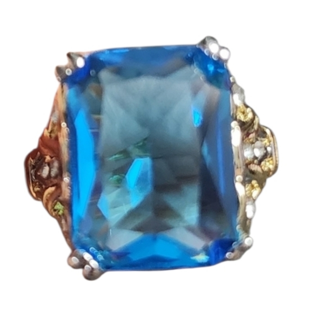Gemstone Two Tone Blue Ring